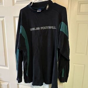 Eagles Football Black and Green Sweatshirt